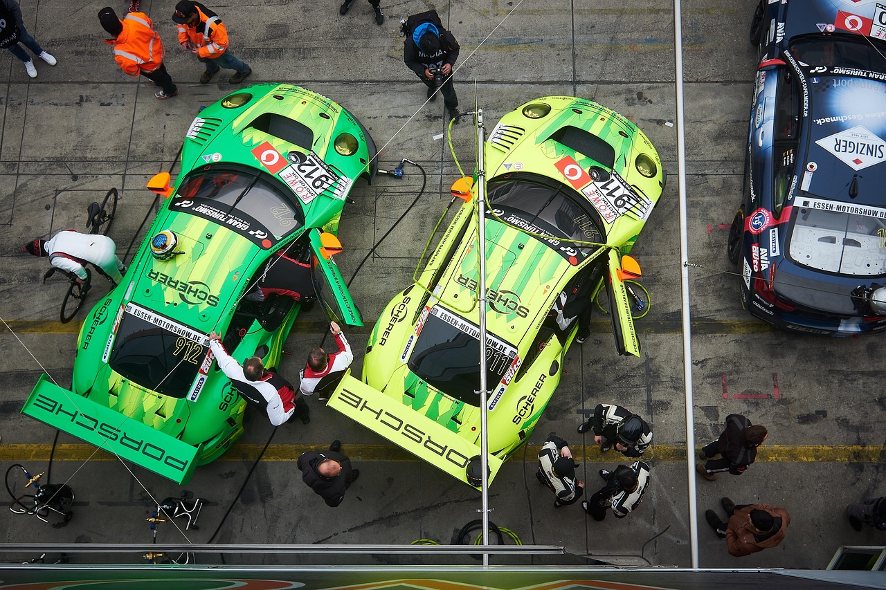 如何派遣游戏中的专业人员对对避免玩家使用技术支持的策略进行全方位公关宣传?