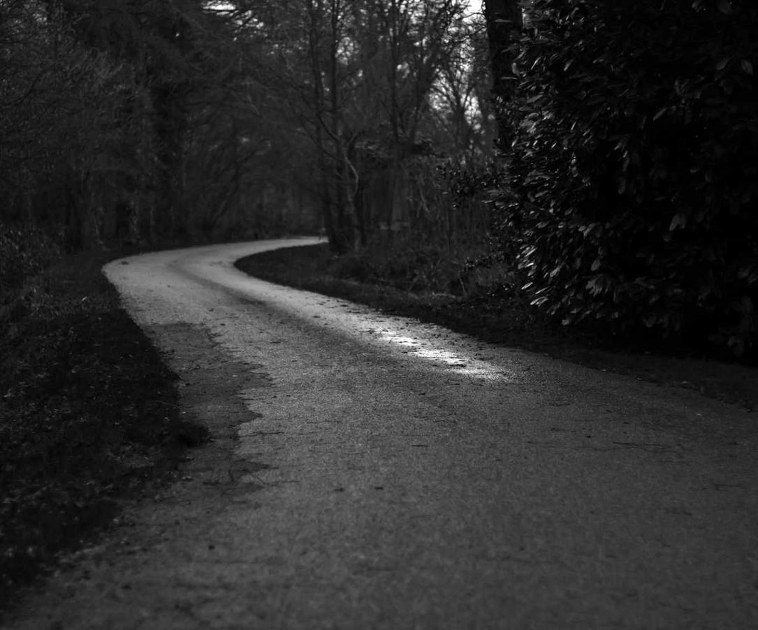 绑卡微信号买卖:实名制是否等同于身份证实名?