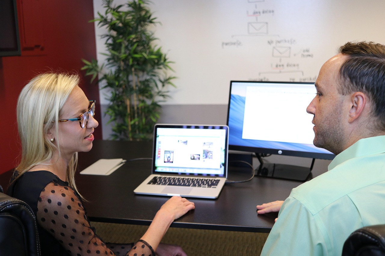 如何维护游戏公平竞技环境，禁止技术支持辅助