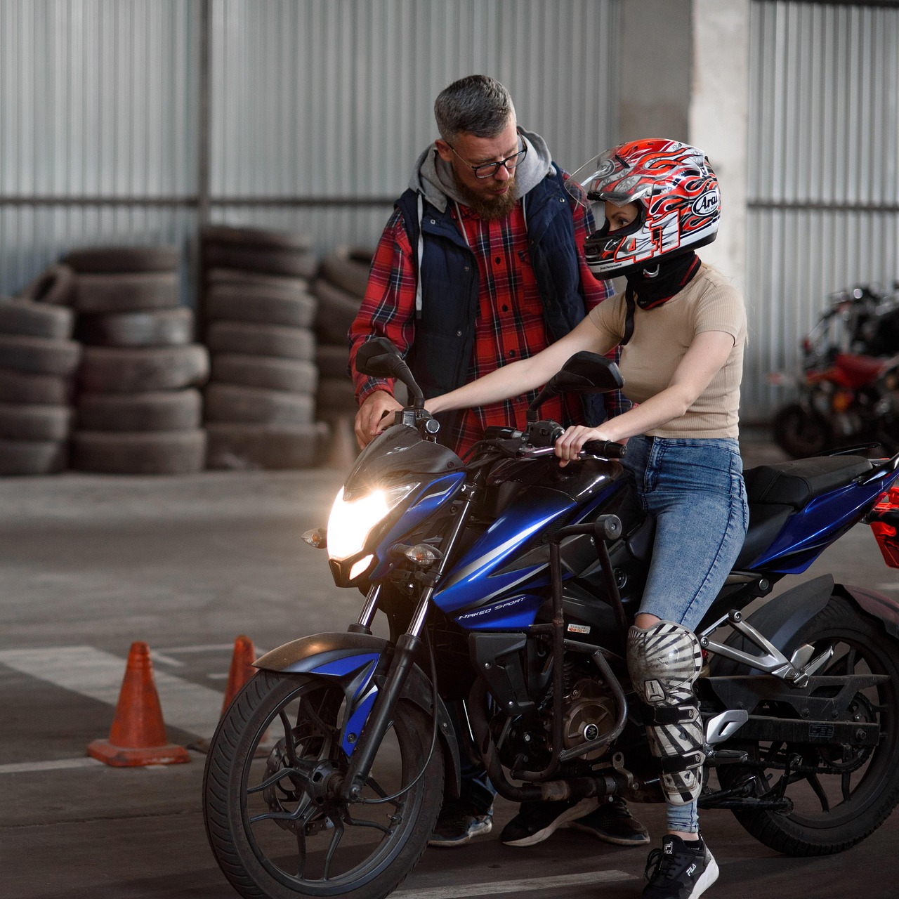 微信批发：滑板购买平台