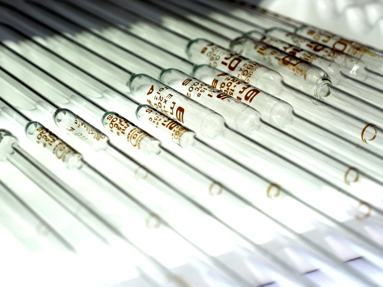 如何利用SEO进行监控防范